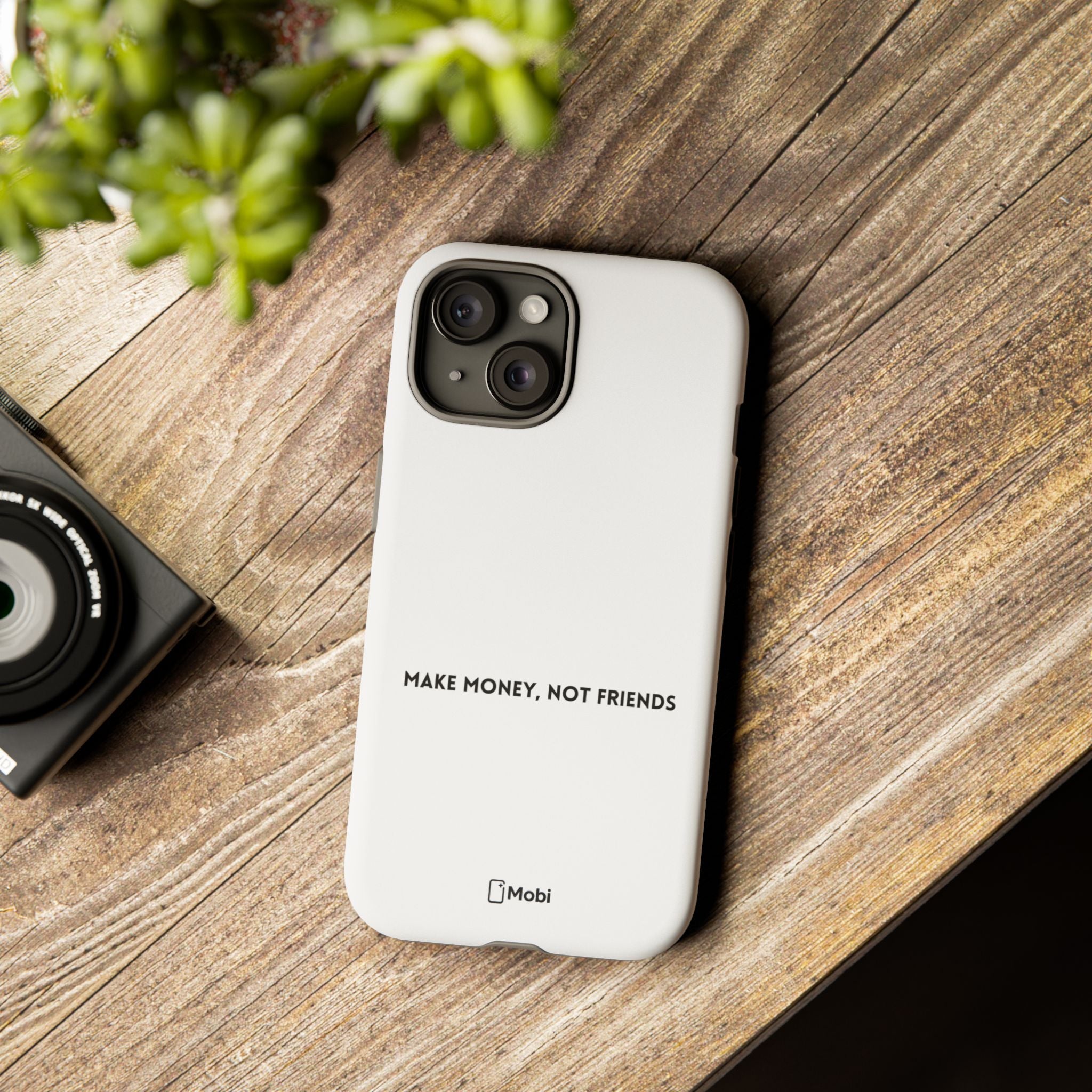 NO DISTRACTIONS.