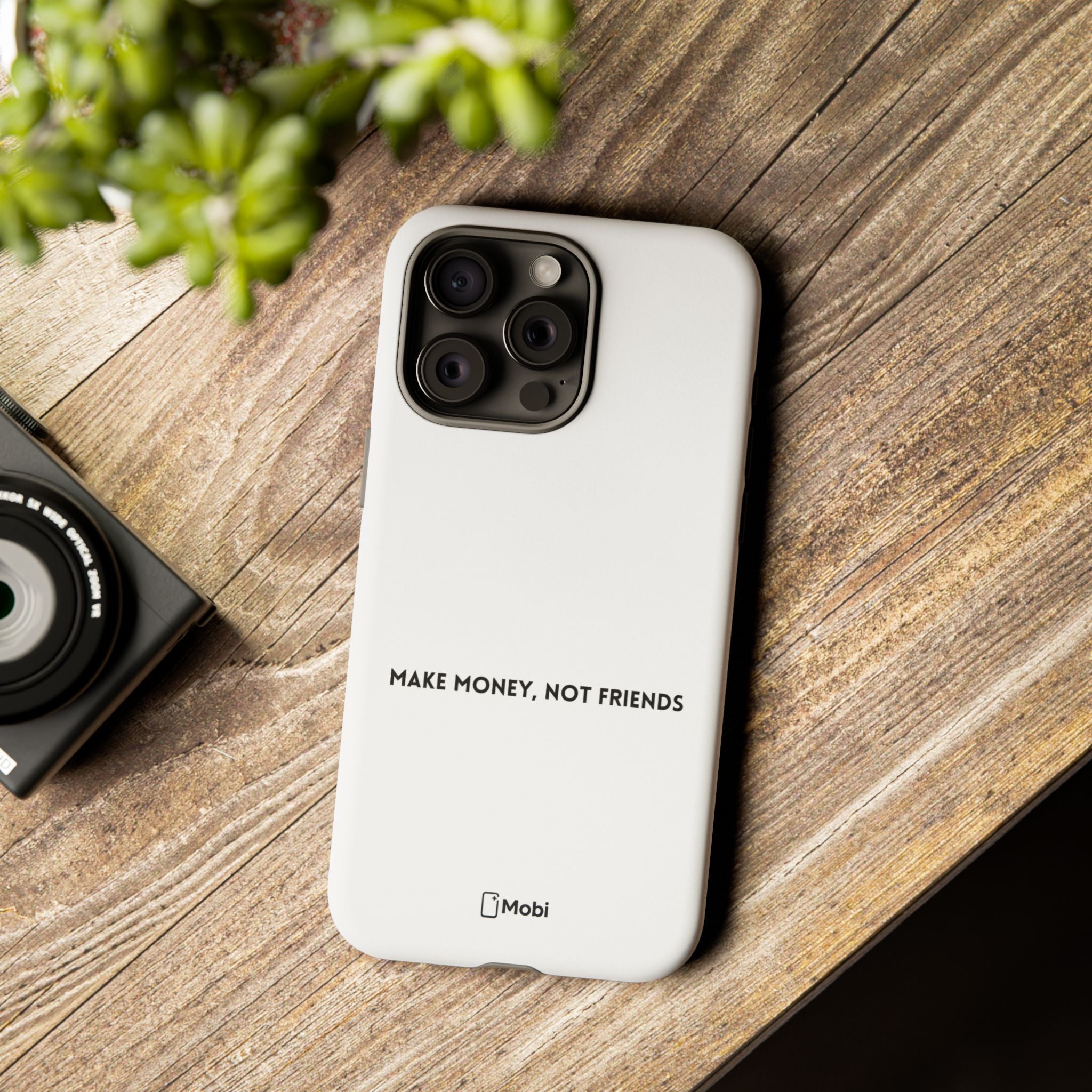 NO DISTRACTIONS.